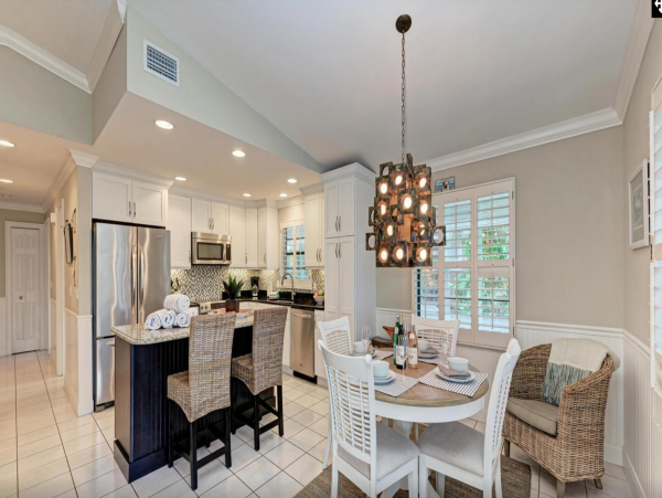 Holmes Beach Vacation Rental with Heated Pool & Spa – Steps to Gulf